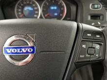 VOLVO S60 Momentum
