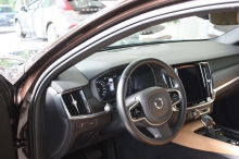 VOLVO V90 Cross Country Inscription