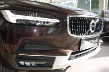 VOLVO V90 Cross Country Inscription